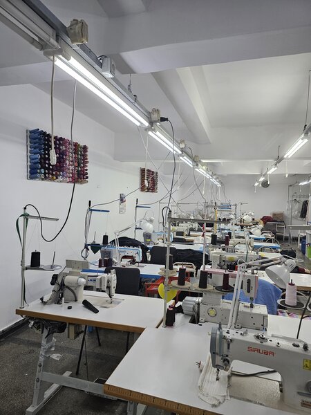 Confectioner masina liniara - pe operatii